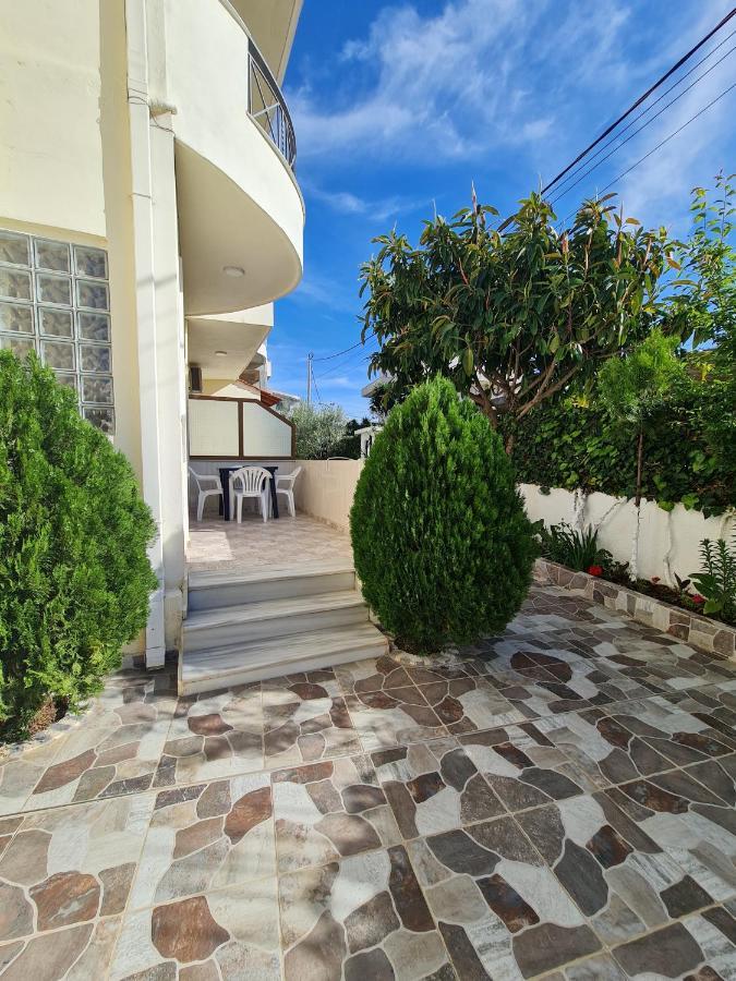 Ava'S Guesthouse Ksamil Eksteriør bilde